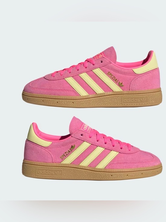 adidas Handball Spezial Trainers Lucid Pink White Gold  NWT Adidas Handball Spezial. Lucid Pink / Almost Yellow / Gold Metallic